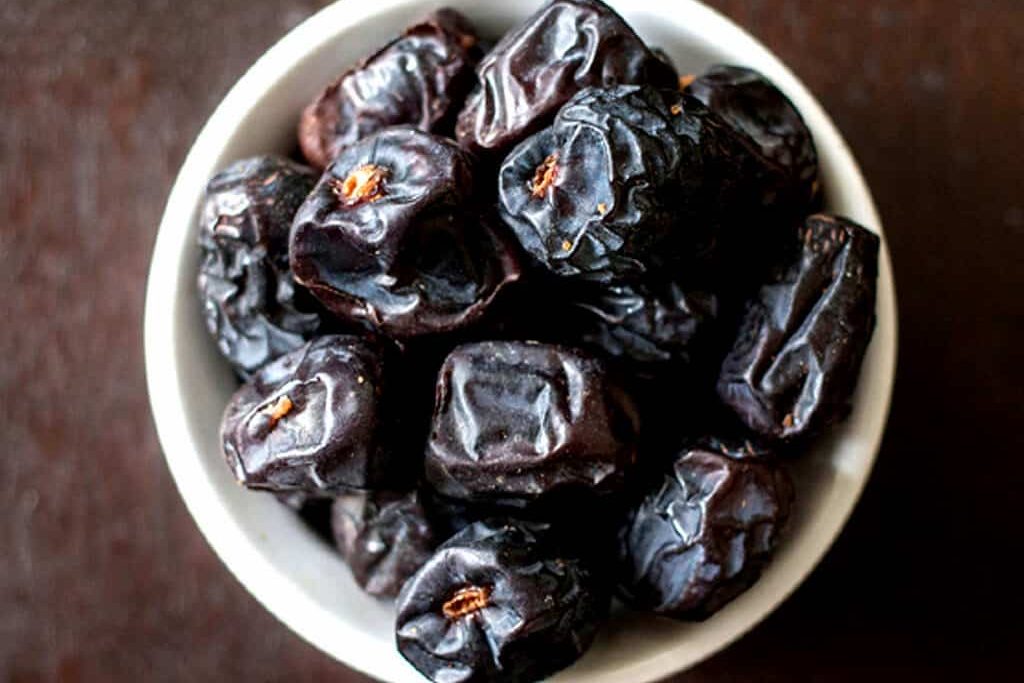 Large Ajwa date purchase price