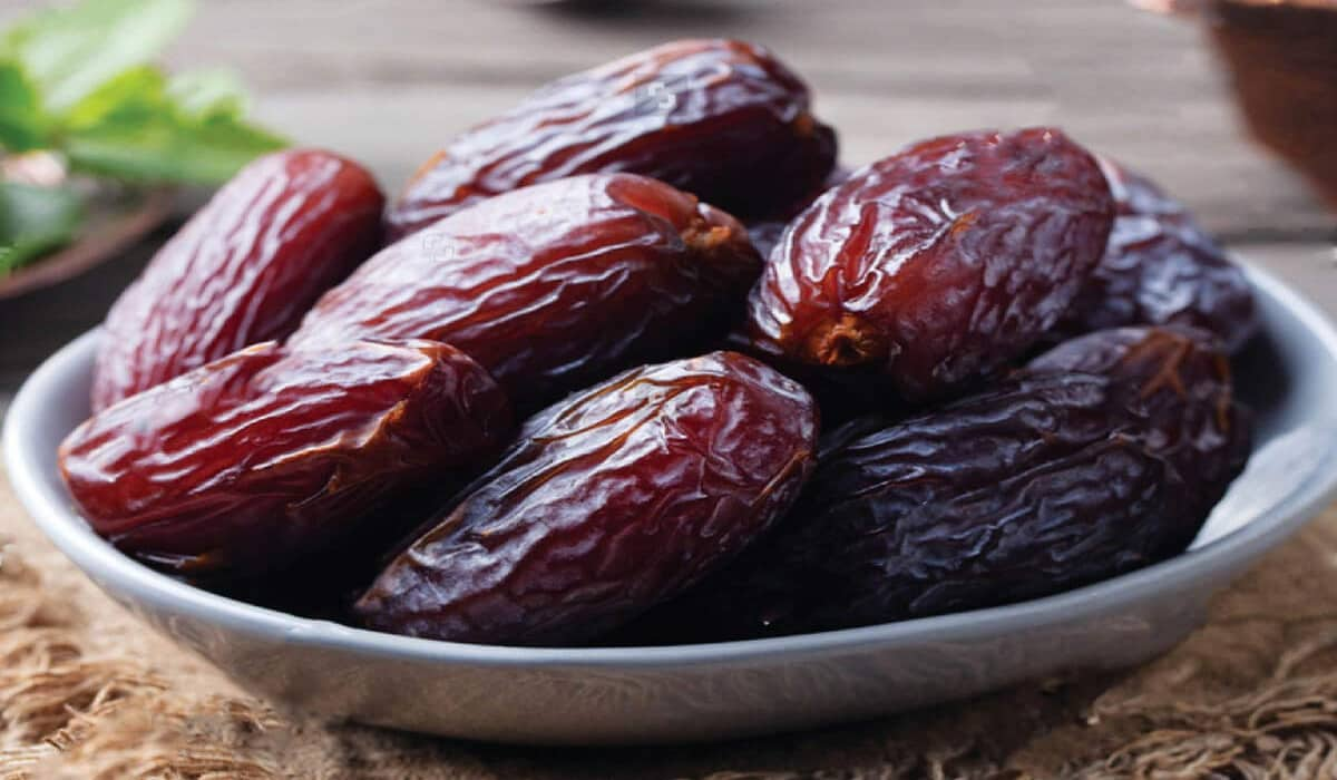  How do dates benefit the body 