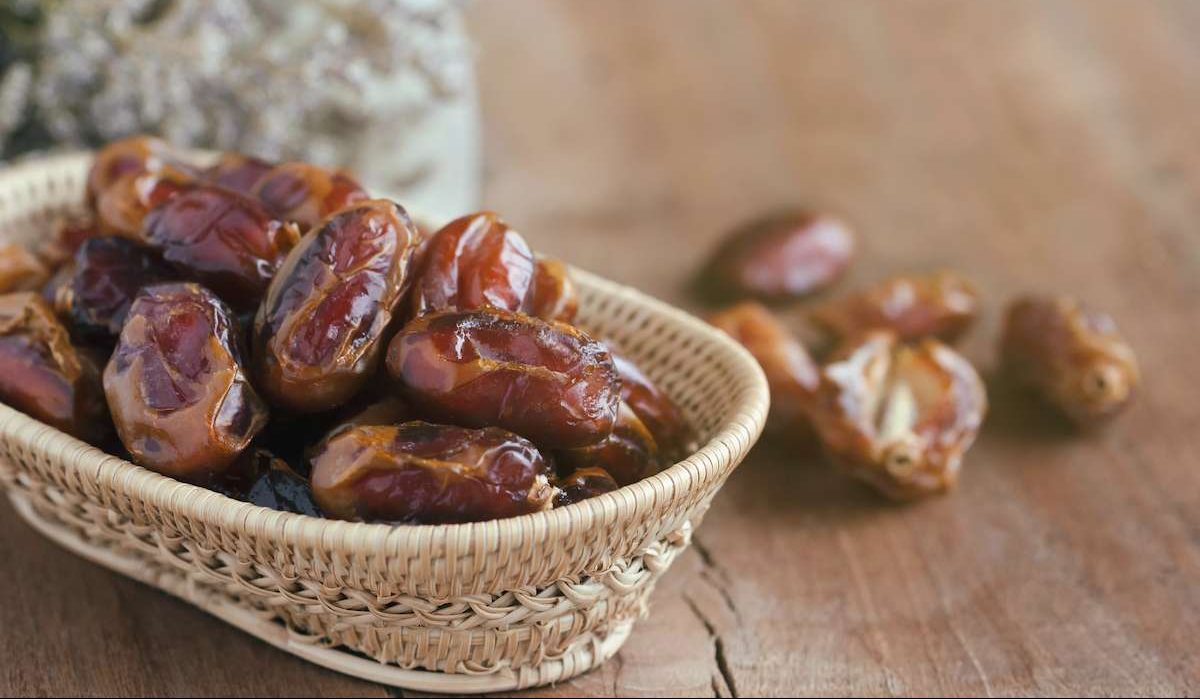  Buy All Kinds of Rutab Mazafati Dates + Price 