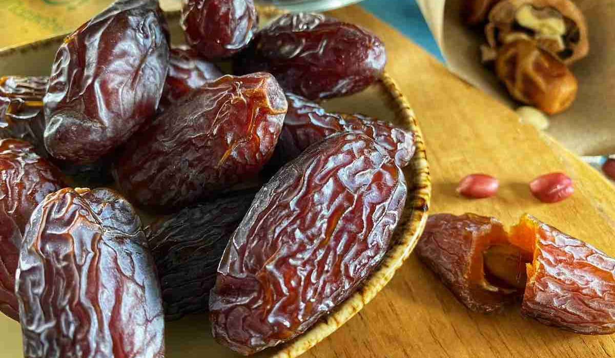  Buy Chopped Medjool Dates + great price 