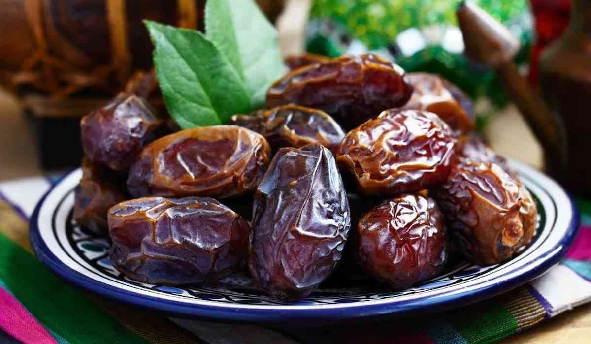  Buy and the Price of All Kinds of middle eastern dates 