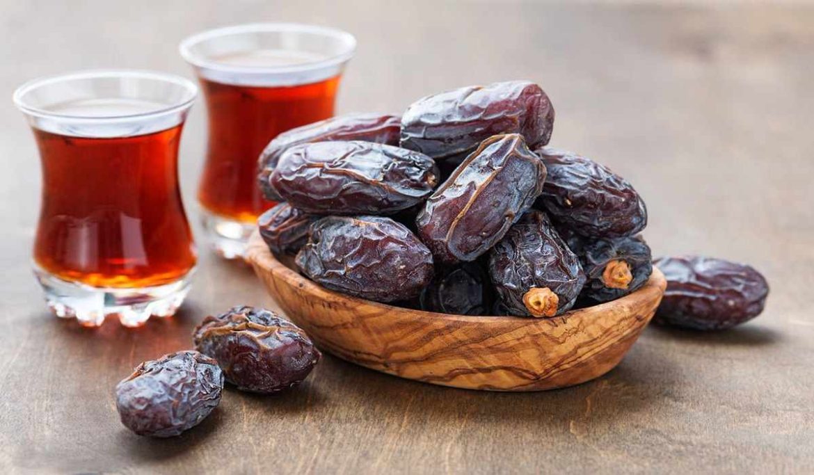 Buy and the Price of All Kinds of Medjool Rutab Dates