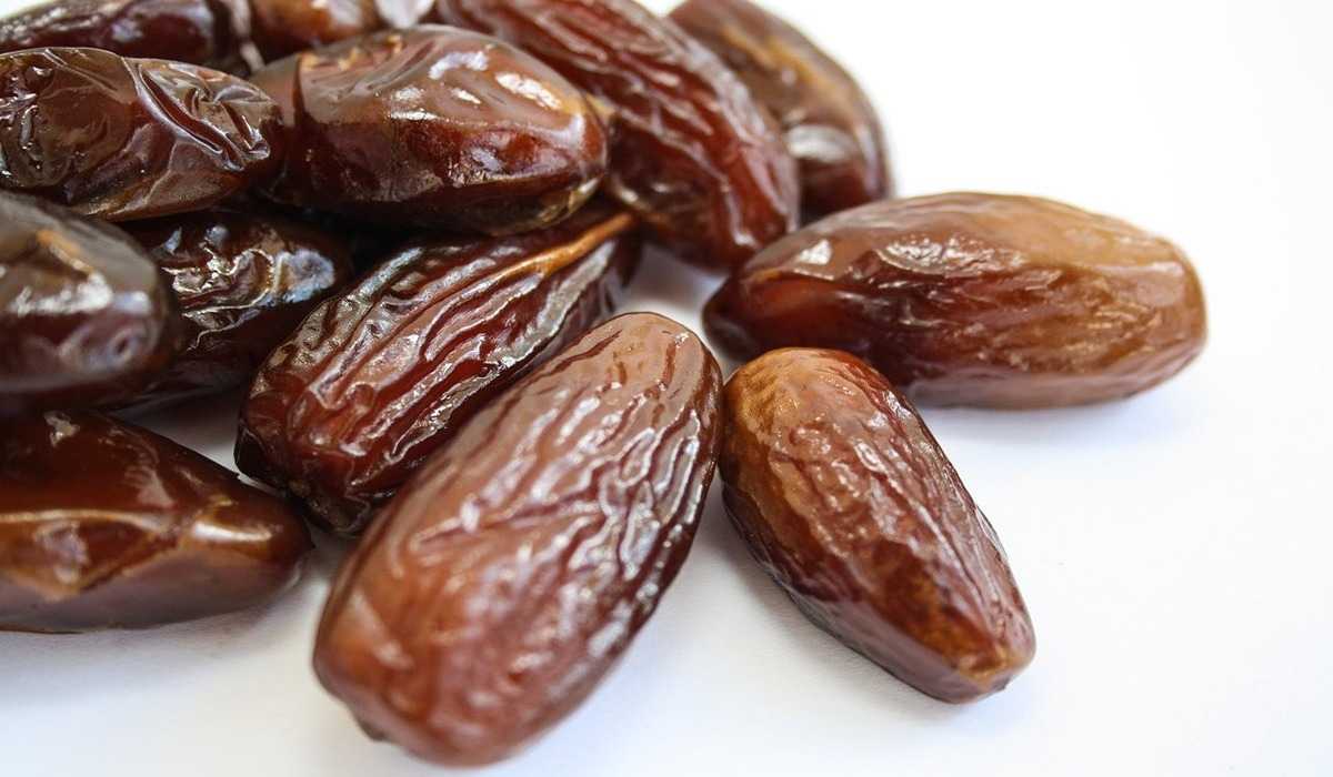  Buy and the Price of All Kinds of Medjool Rutab Dates 