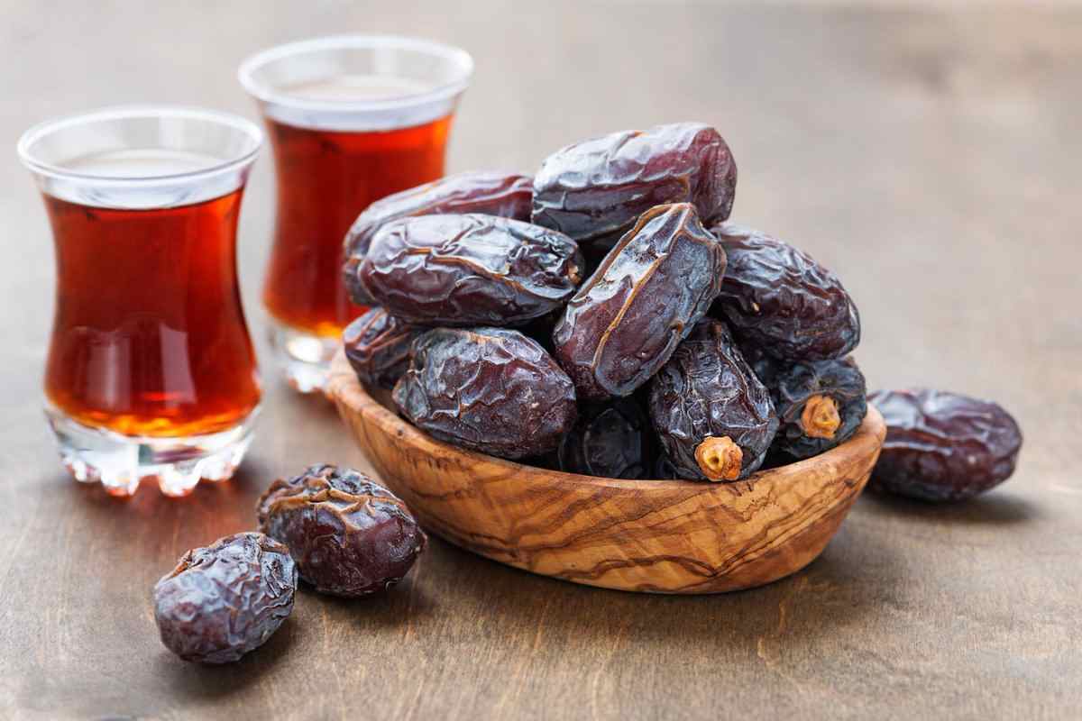  Buy Waitrose Medjool Dates + great price 