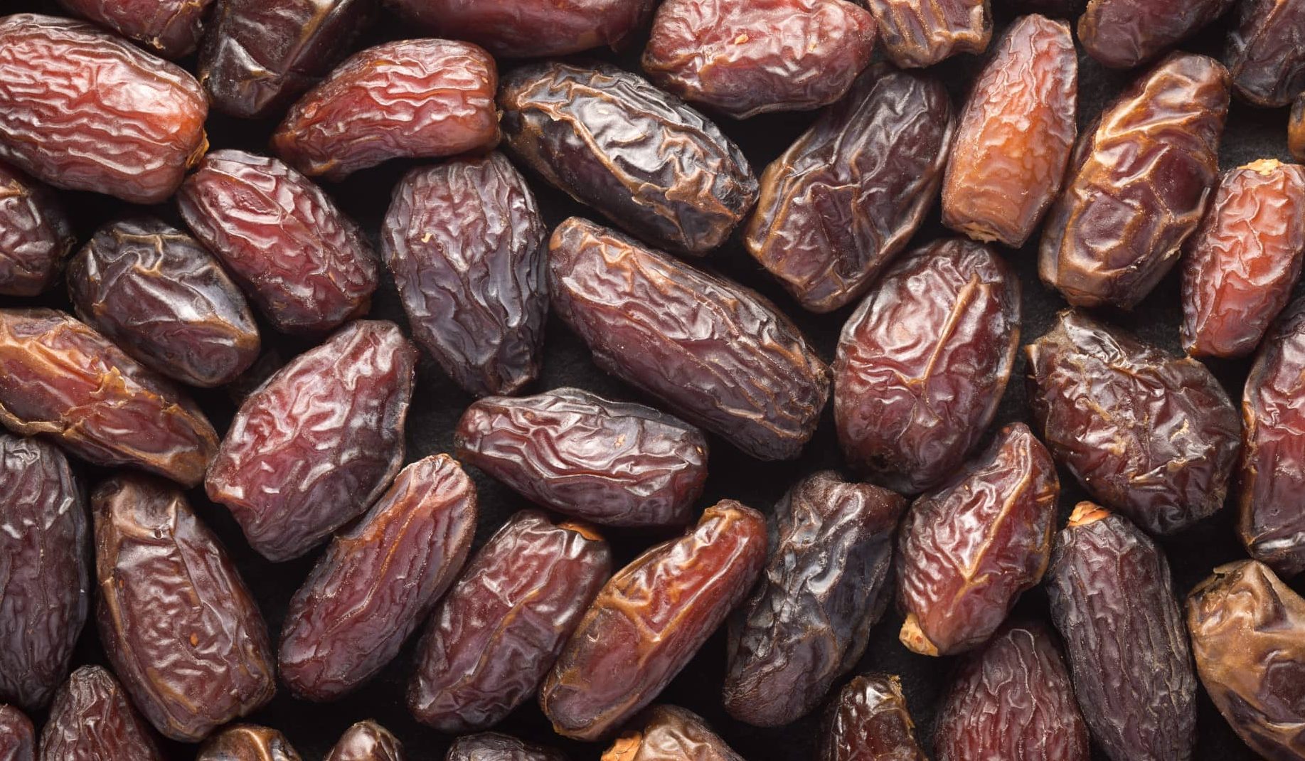  medjool dates vs pitted dates size 