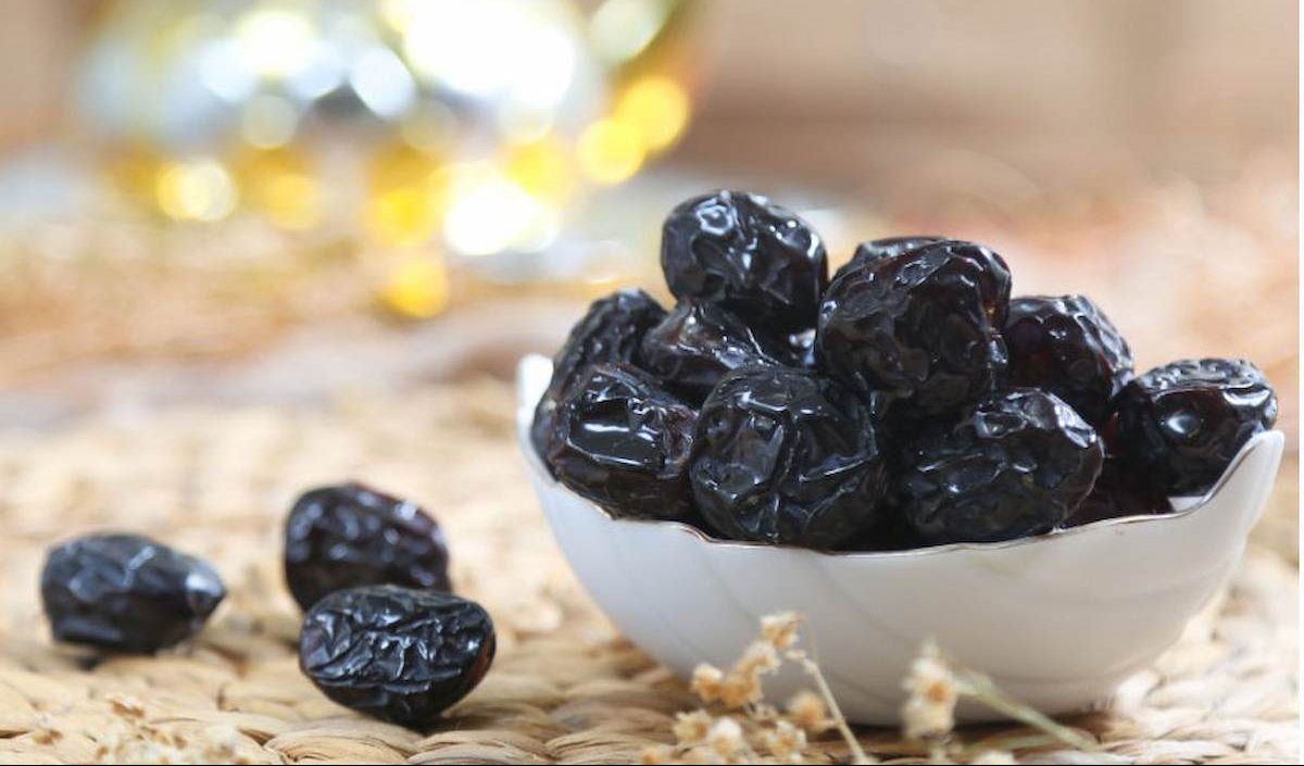  Buy the latest types of Jeddah Ajwa dates 