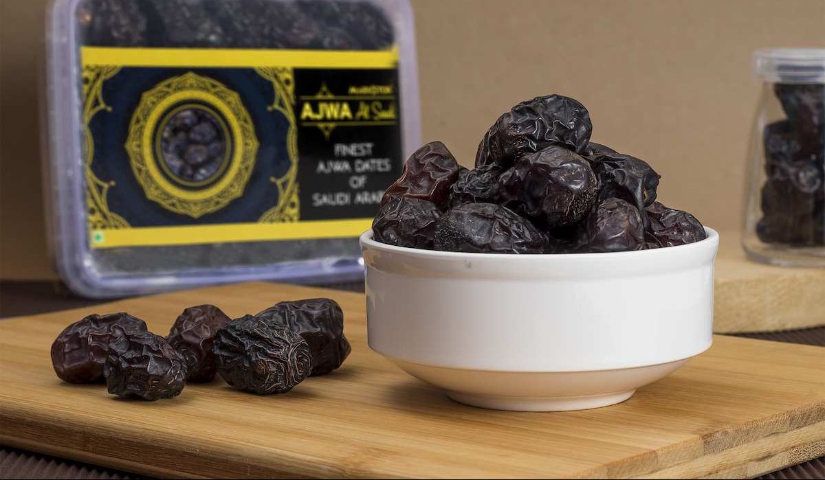  Buy the latest types of Jeddah Ajwa dates 