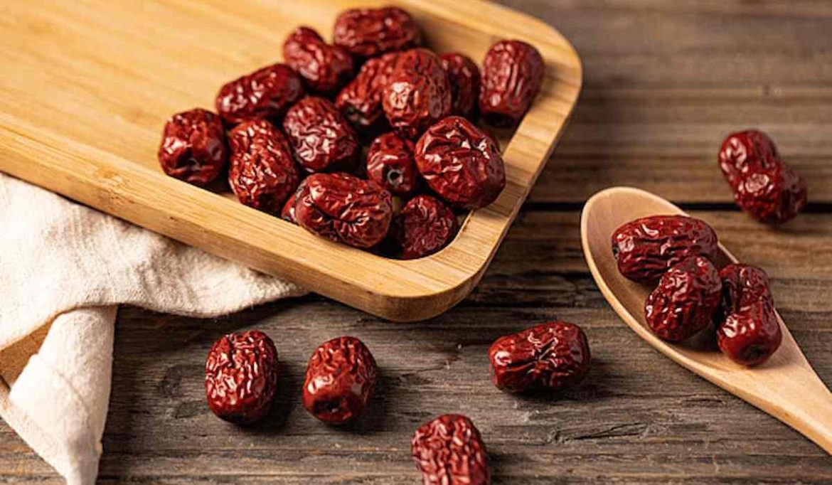 Producers of Chinese red dates